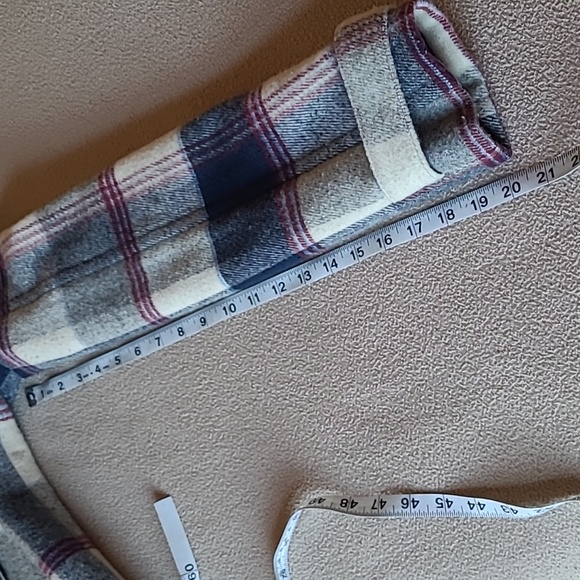 Hollister Women's Wool Blend Coat/ Double Breasted Plaid Short Jacket Size XS - Picture 10 of 13